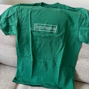 Supreme x KAWS Chalk Logo Tee 'Light Pine' size small